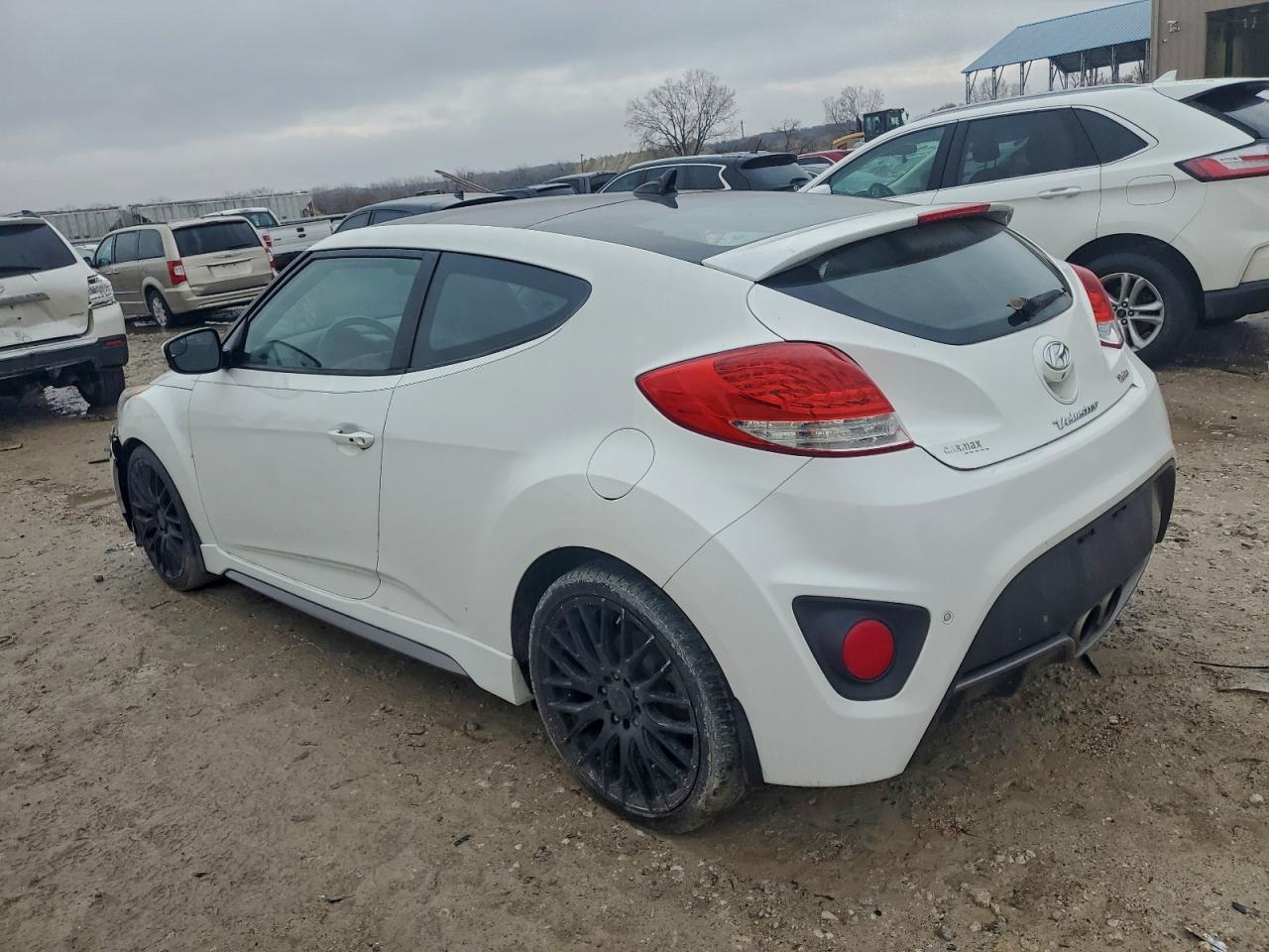 HYUNDAI VELOSTER TURBO