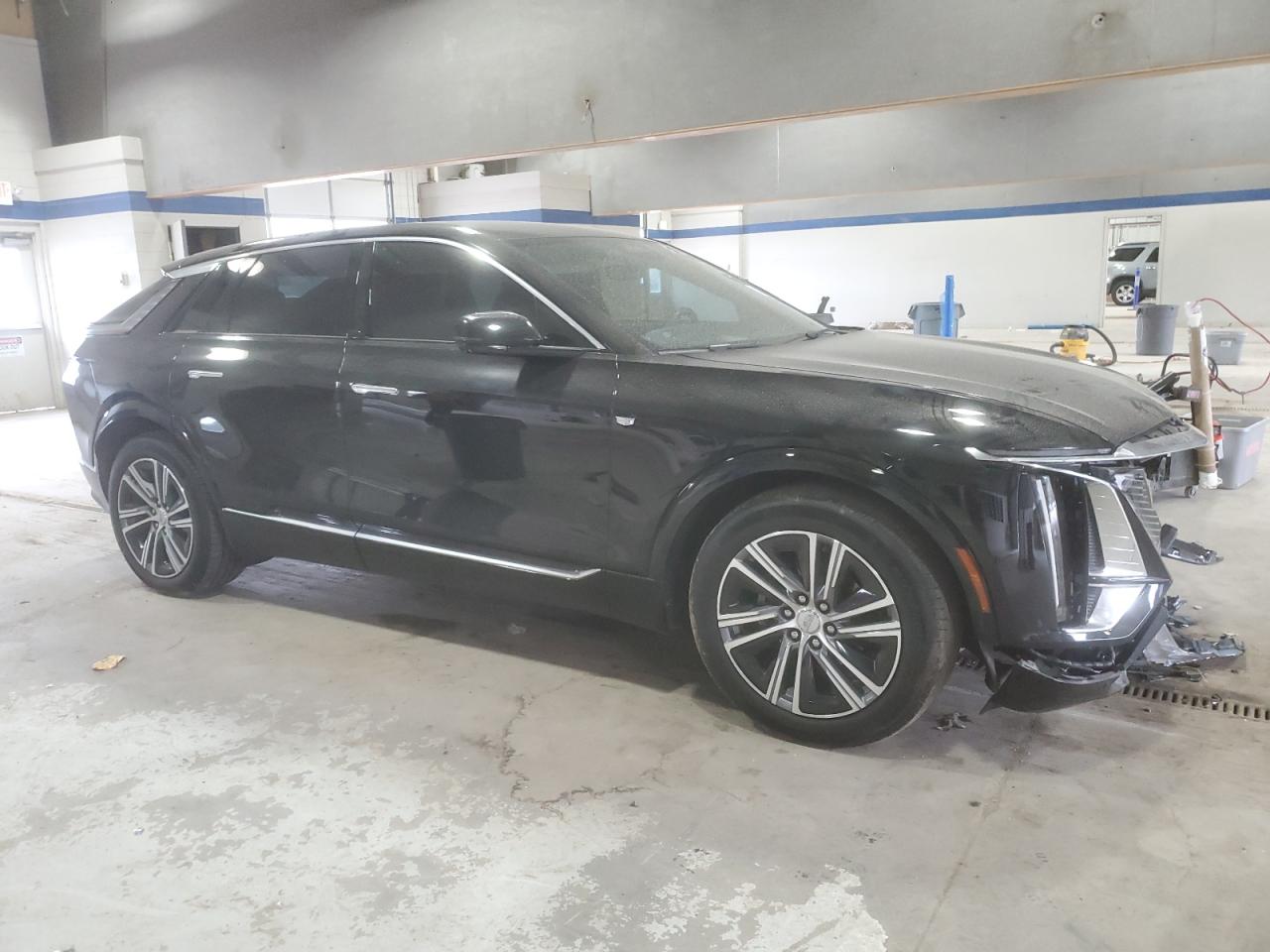 CADILLAC LYRIQ LUXURY