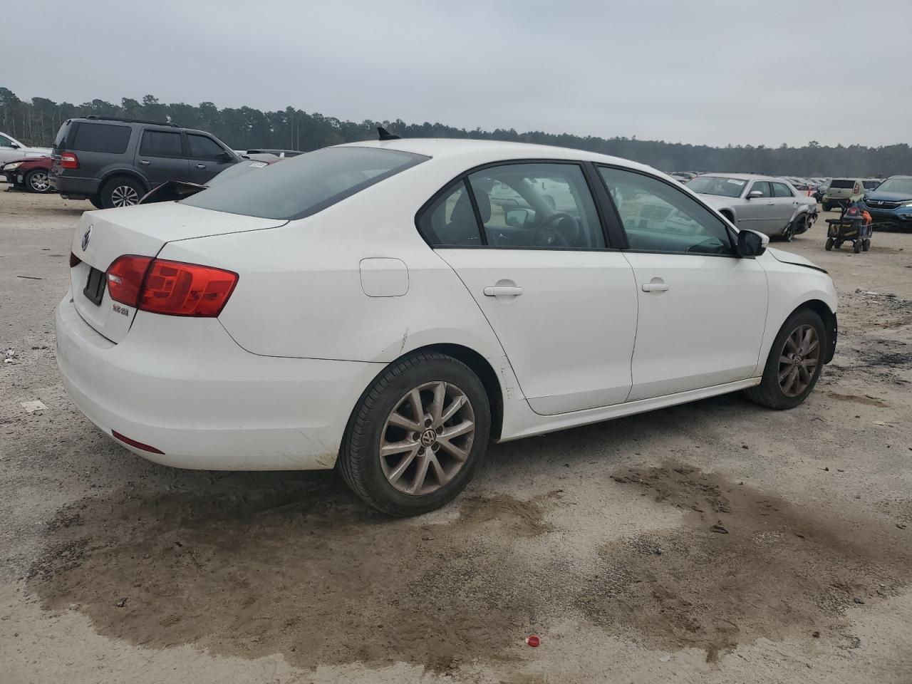 VOLKSWAGEN JETTA SE