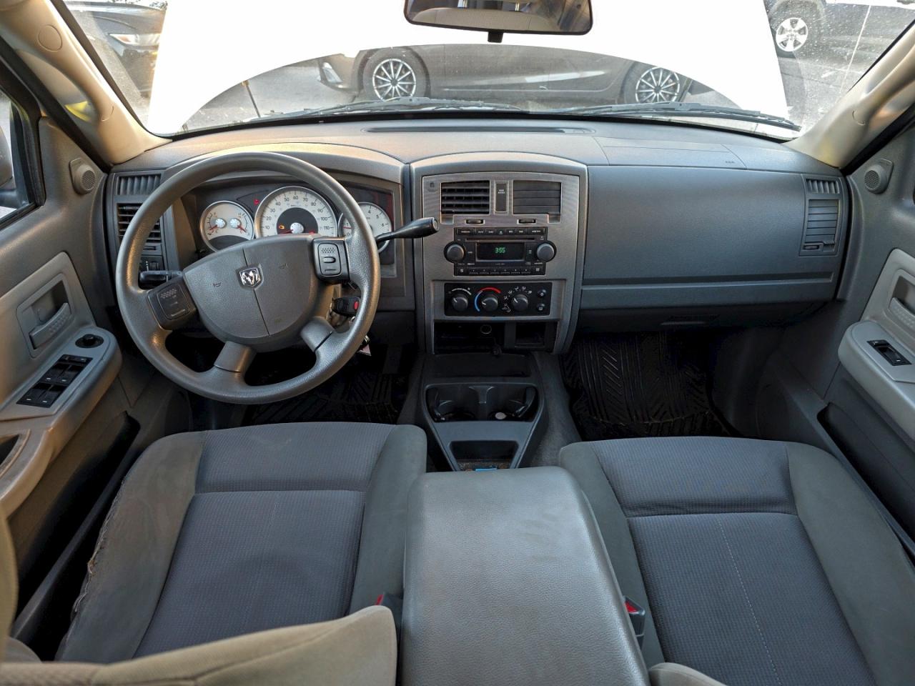 Lot #3302717012 2006 DODGE DAKOTA QUA