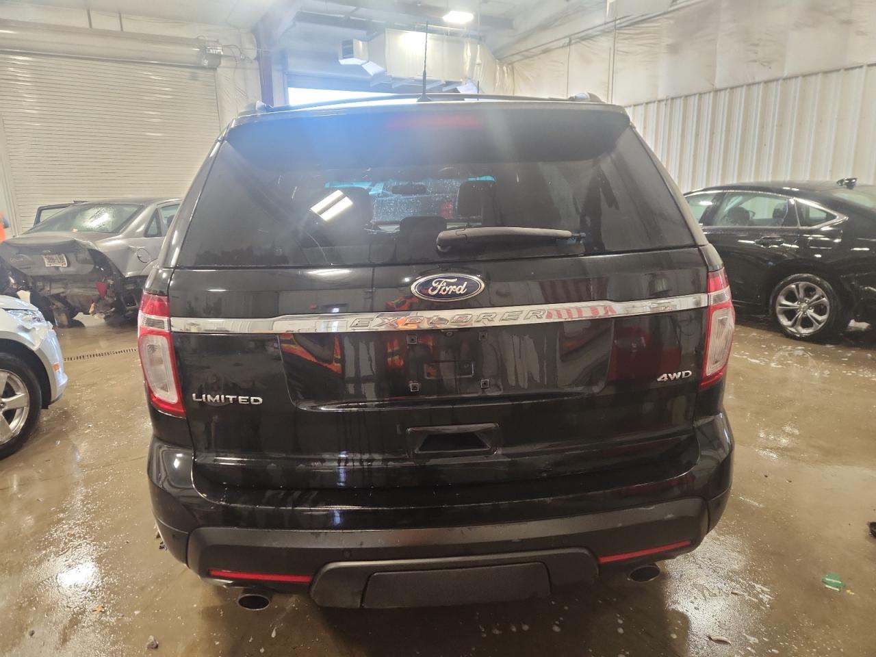 FORD EXPLORER LIMITED