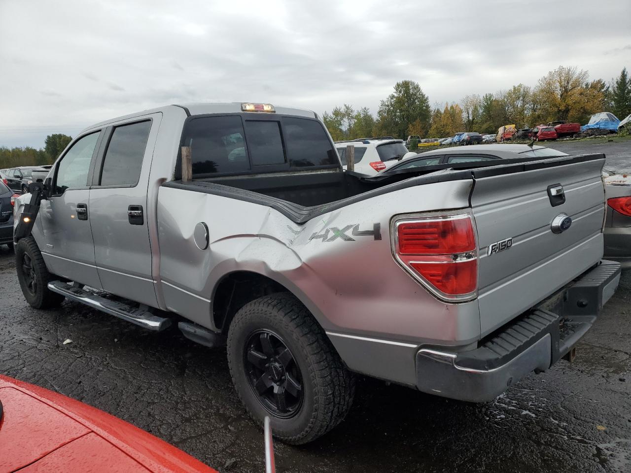 FORD F-150 SUPERCREW