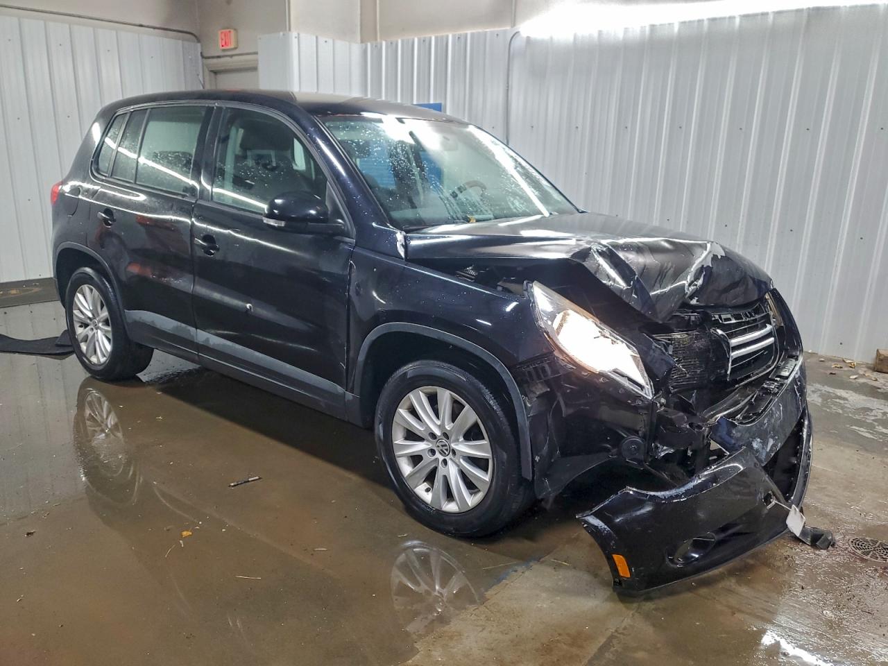 VOLKSWAGEN TIGUAN SE