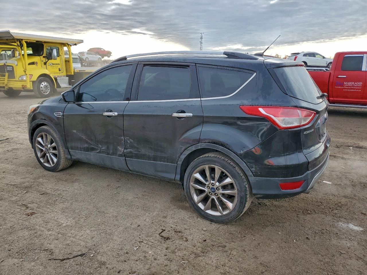 FORD ESCAPE SE
