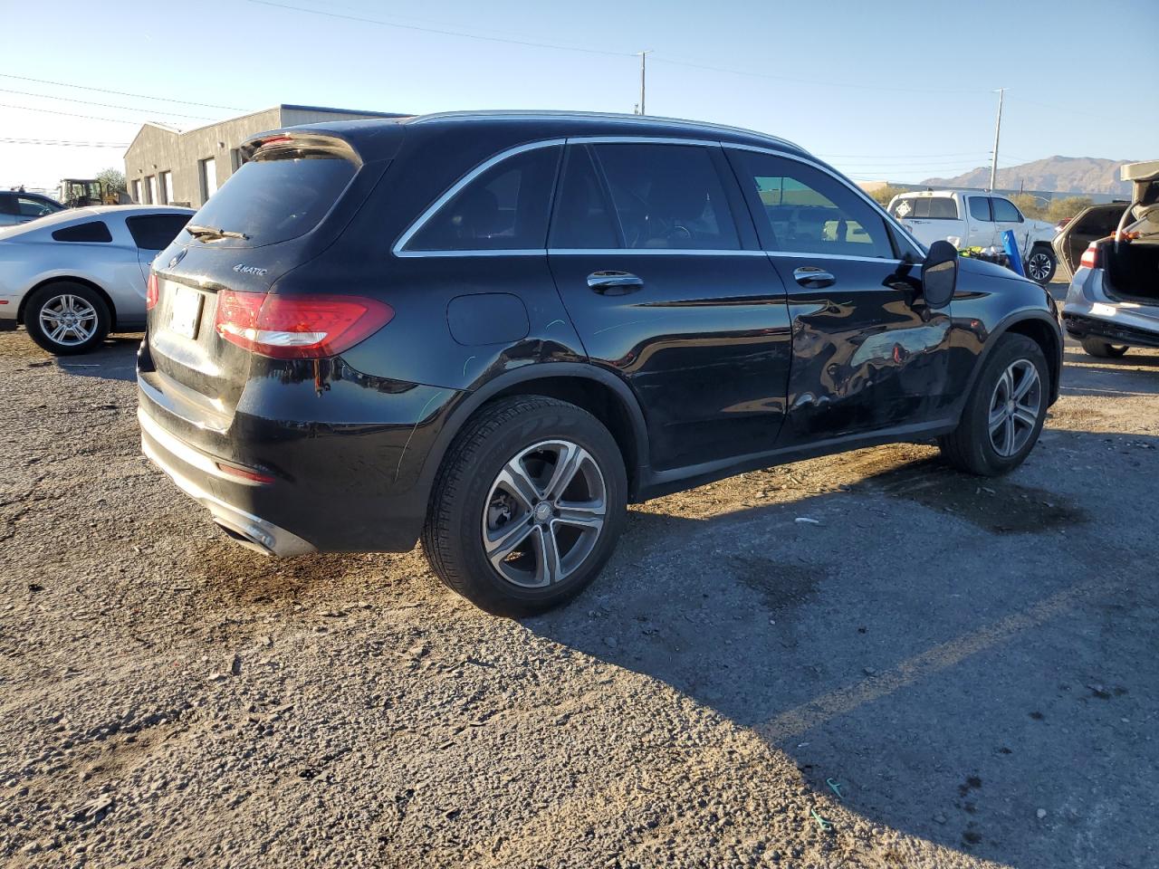 MERCEDES-BENZ GLC-CLASS 300 4MATIC