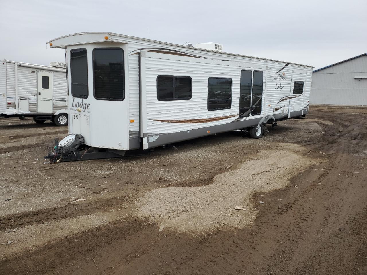 Lot #3308309203 2011 LTU0 TRAVEL TRAILER