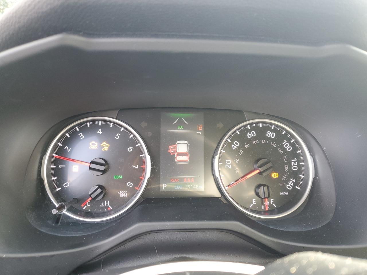 TOYOTA RAV4 XLE PREMIUM