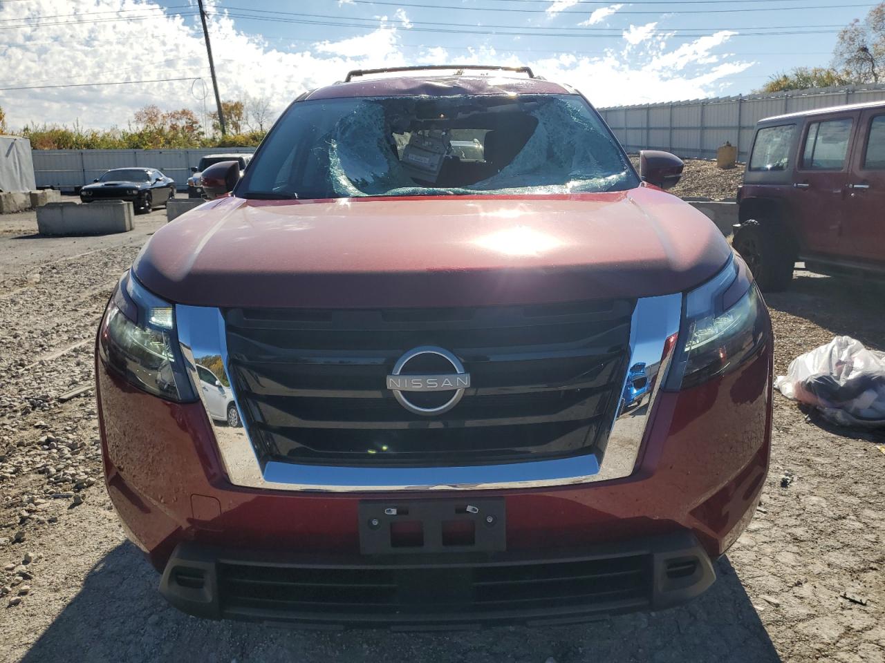 NISSAN PATHFINDER SV