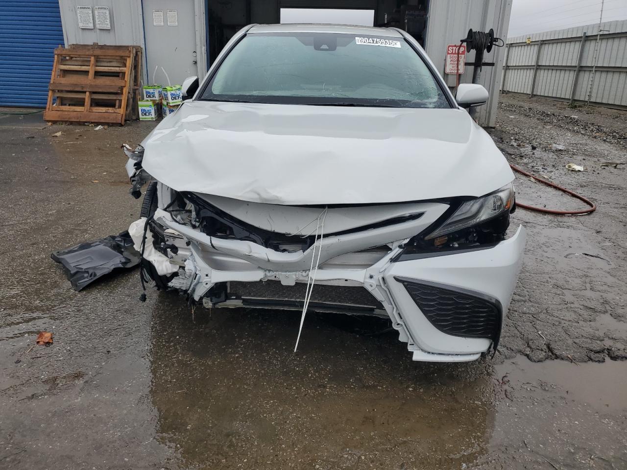 Lot #3304022597 2022 TOYOTA CAMRY XSE