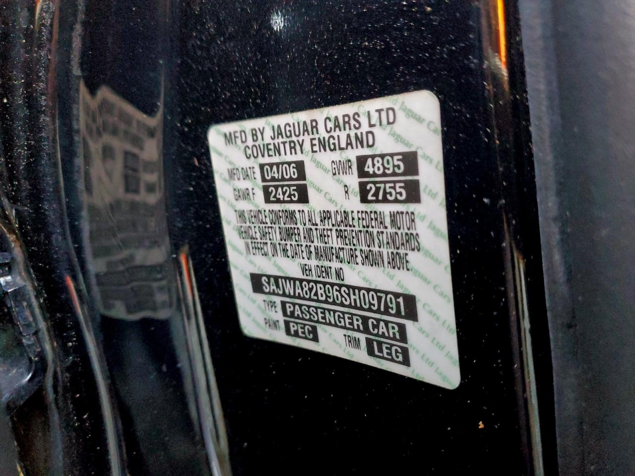 Lot #3303051609 2006 JAGUAR VANDENPLAS