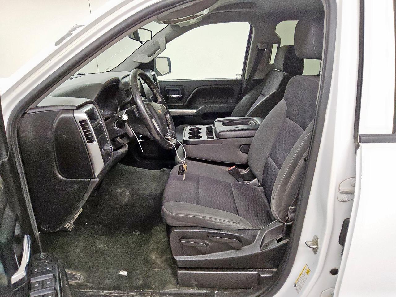 CHEVROLET SILVERADO C1500 LT