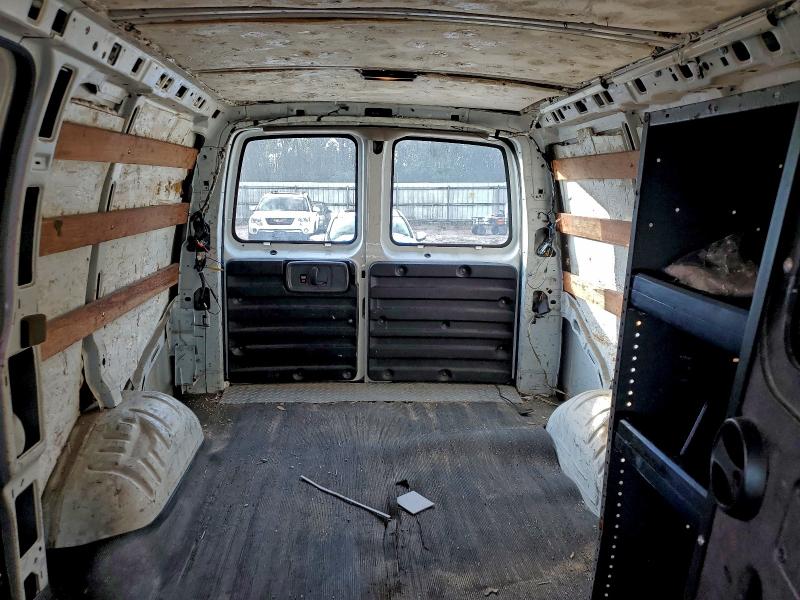 2001 GMC SAVANA G25 #3309413986