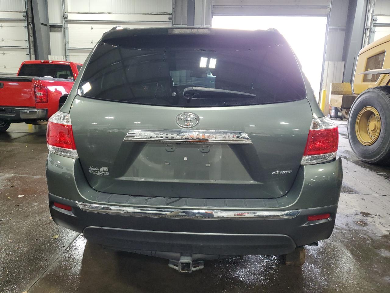 TOYOTA HIGHLANDER LIMITED