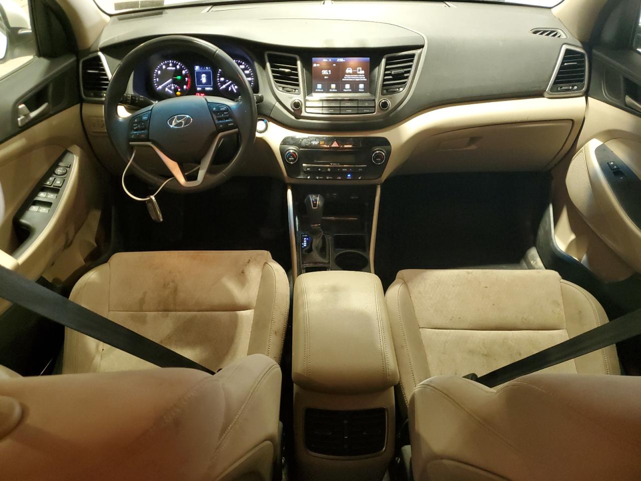 HYUNDAI TUCSON SPORT