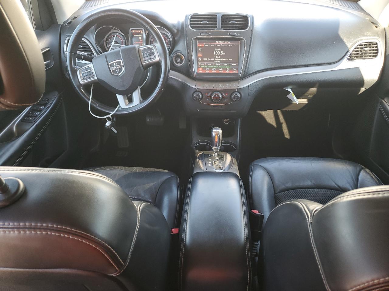 DODGE JOURNEY CROSSROAD