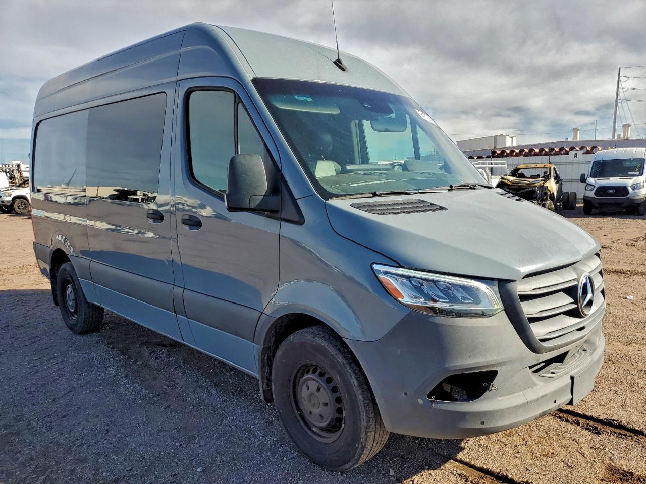 MERCEDES-BENZ SPRINTER 2500