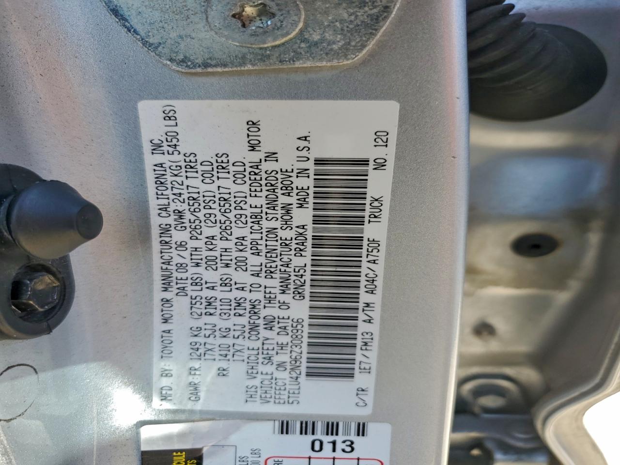 Lot #3302707000 2006 TOYOTA TACOMA DOU