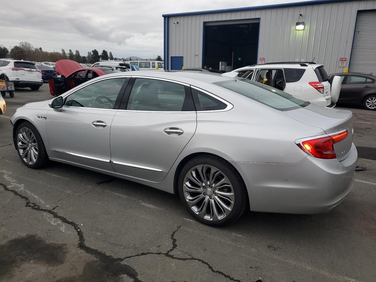 BUICK LACROSSE PREMIUM