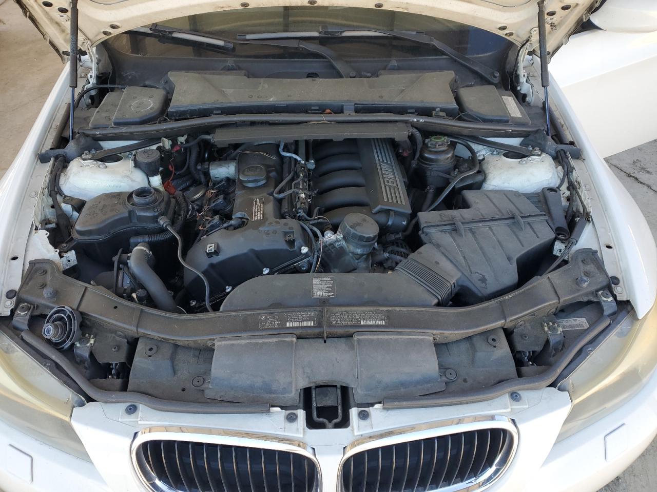 BMW 3 SERIES XI SULEV