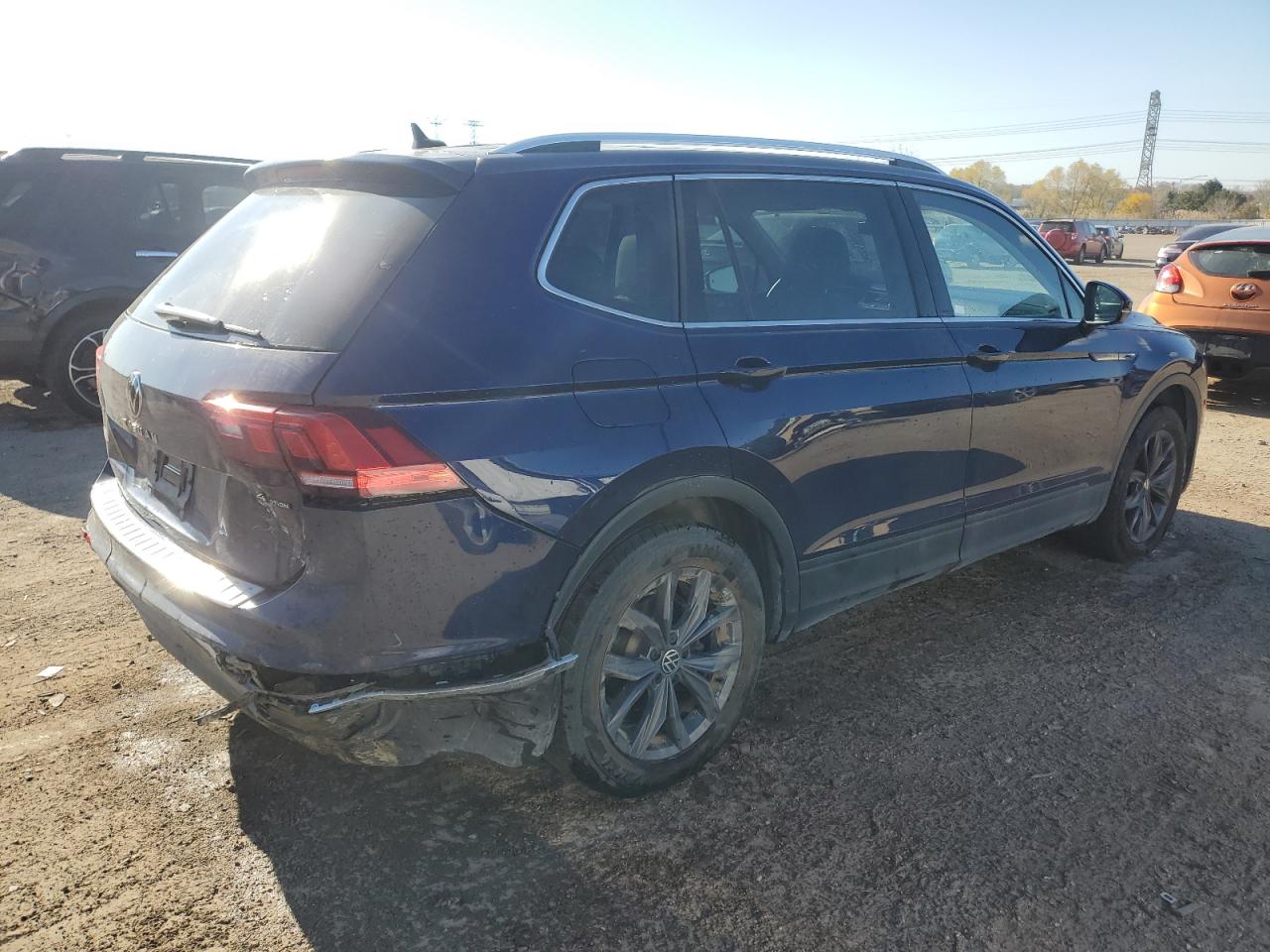 VOLKSWAGEN TIGUAN SE