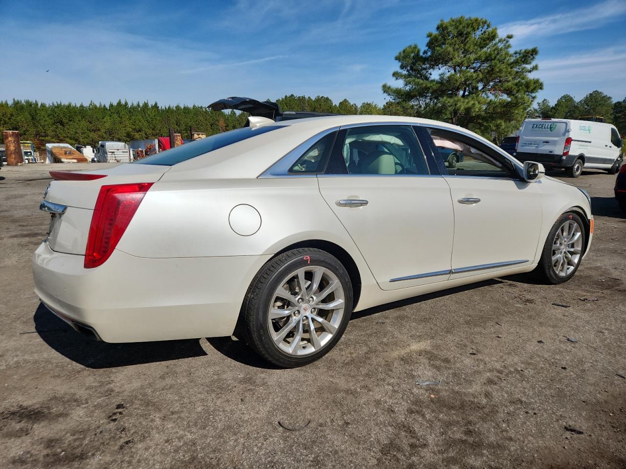 CADILLAC XTS PREMIUM COLLECTION