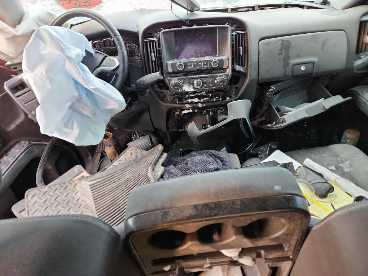 CHEVROLET SILVERADO C1500 LT