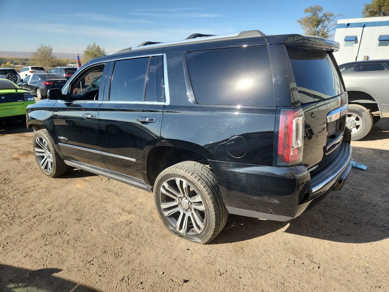 GMC YUKON DENALI