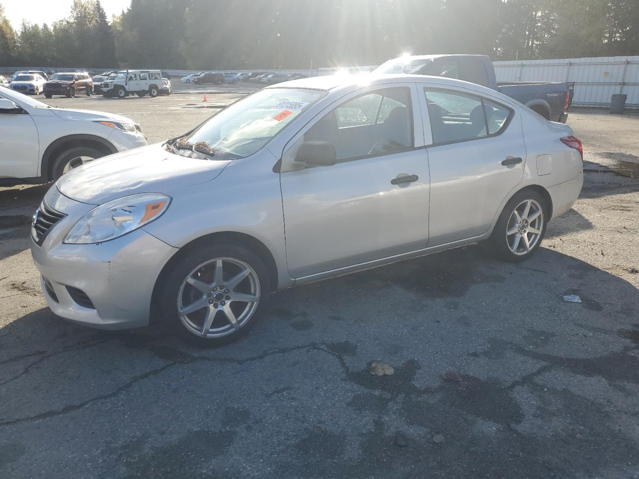 NISSAN VERSA S