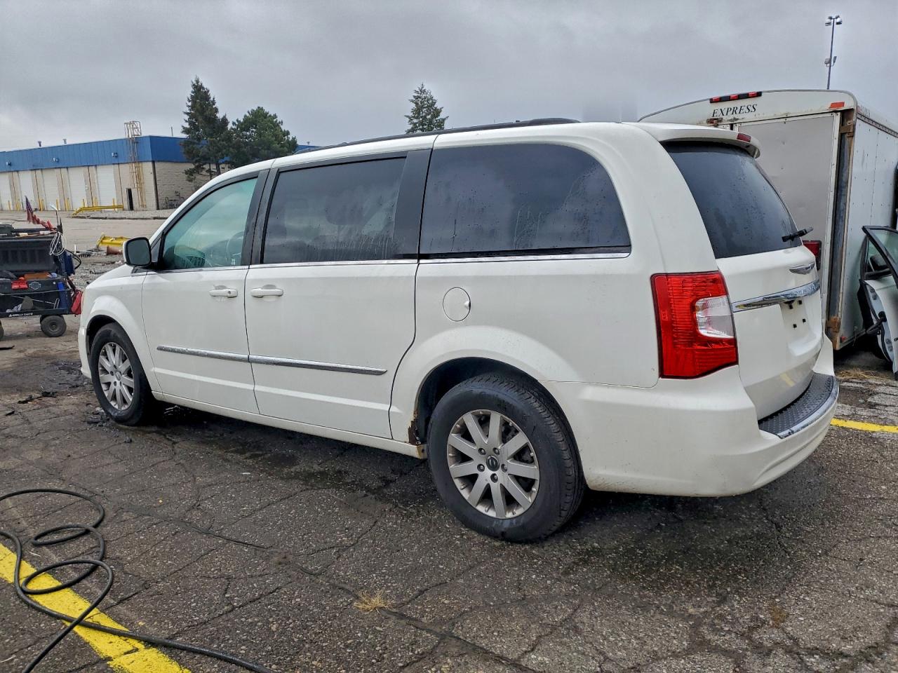 CHRYSLER TOWN & COUNTRY TOURING
