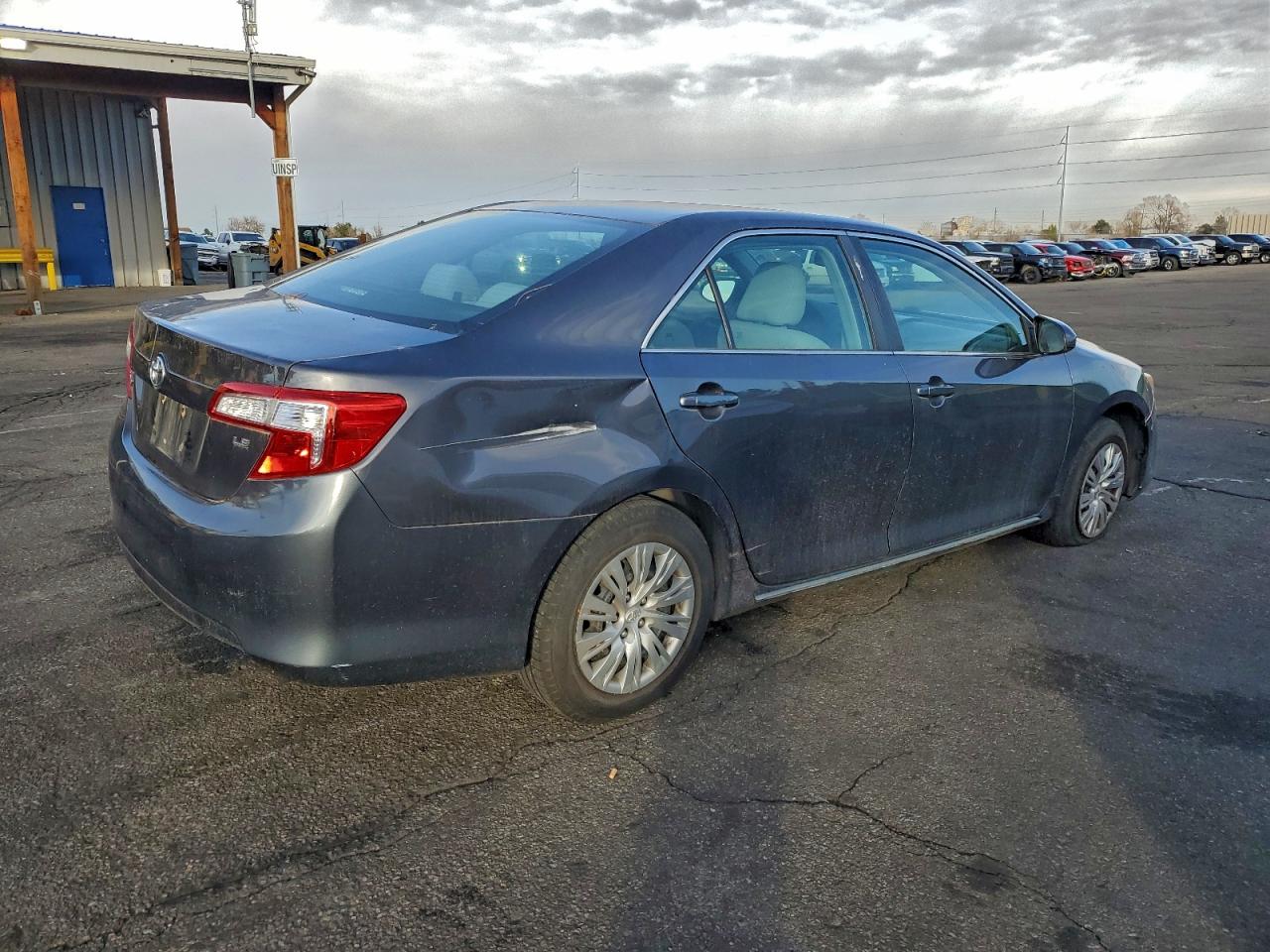 TOYOTA CAMRY L