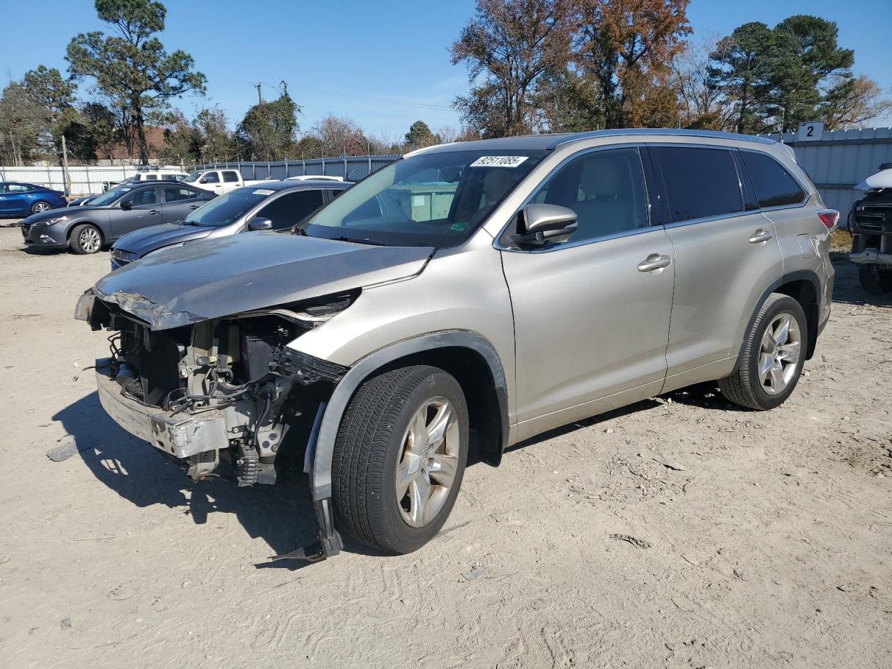 TOYOTA HIGHLANDER LIMITED