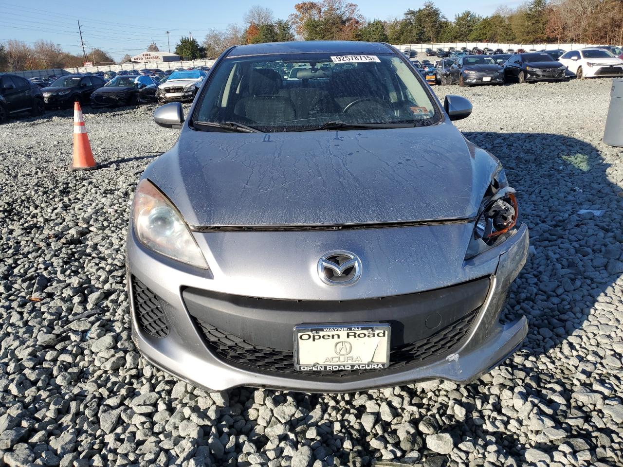 MAZDA 3 I