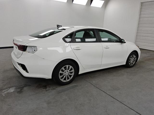 2021 KIA FORTE FE 3KPF24ADXME311395