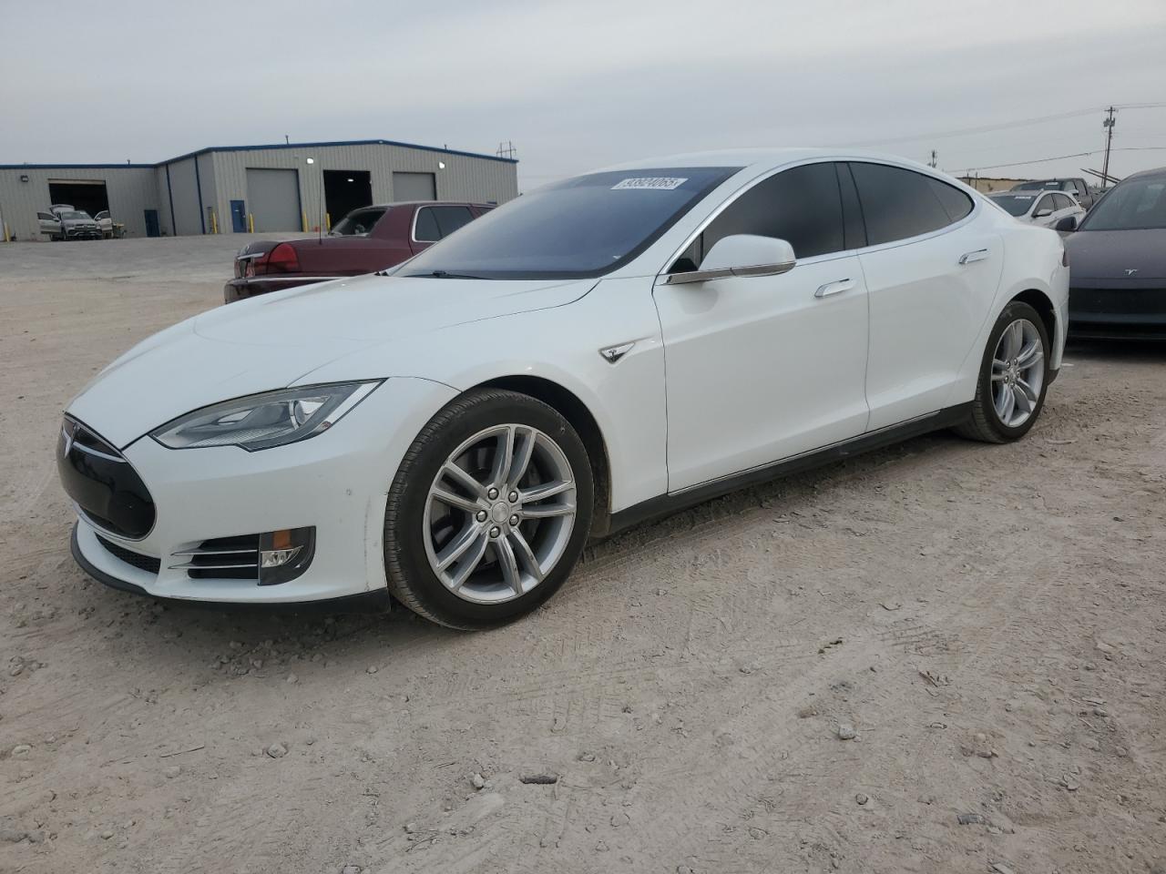 TESLA MODEL S