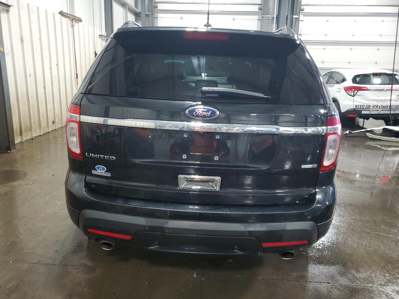 FORD EXPLORER LIMITED