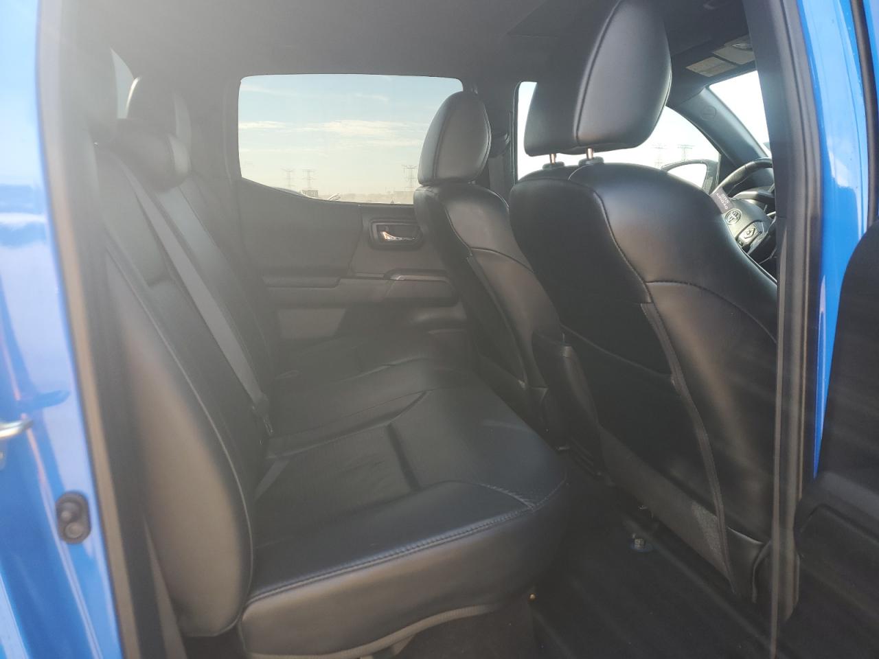 Lot #3304525439 2019 TOYOTA TACOMA DOU