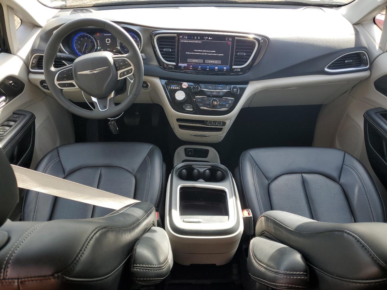 CHRYSLER PACIFICA TOURING L