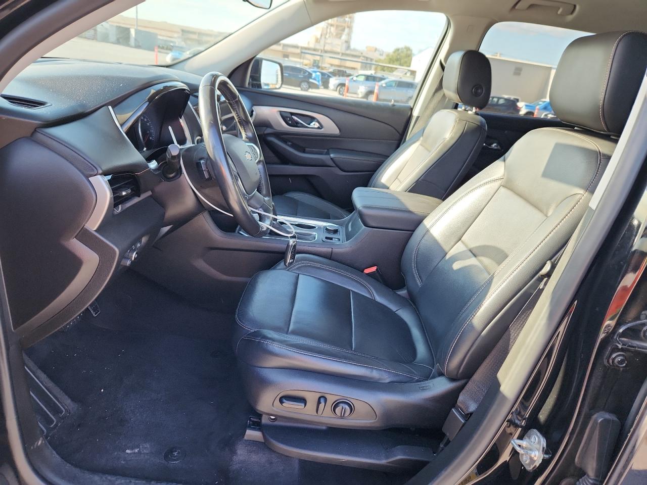 CHEVROLET TRAVERSE LT