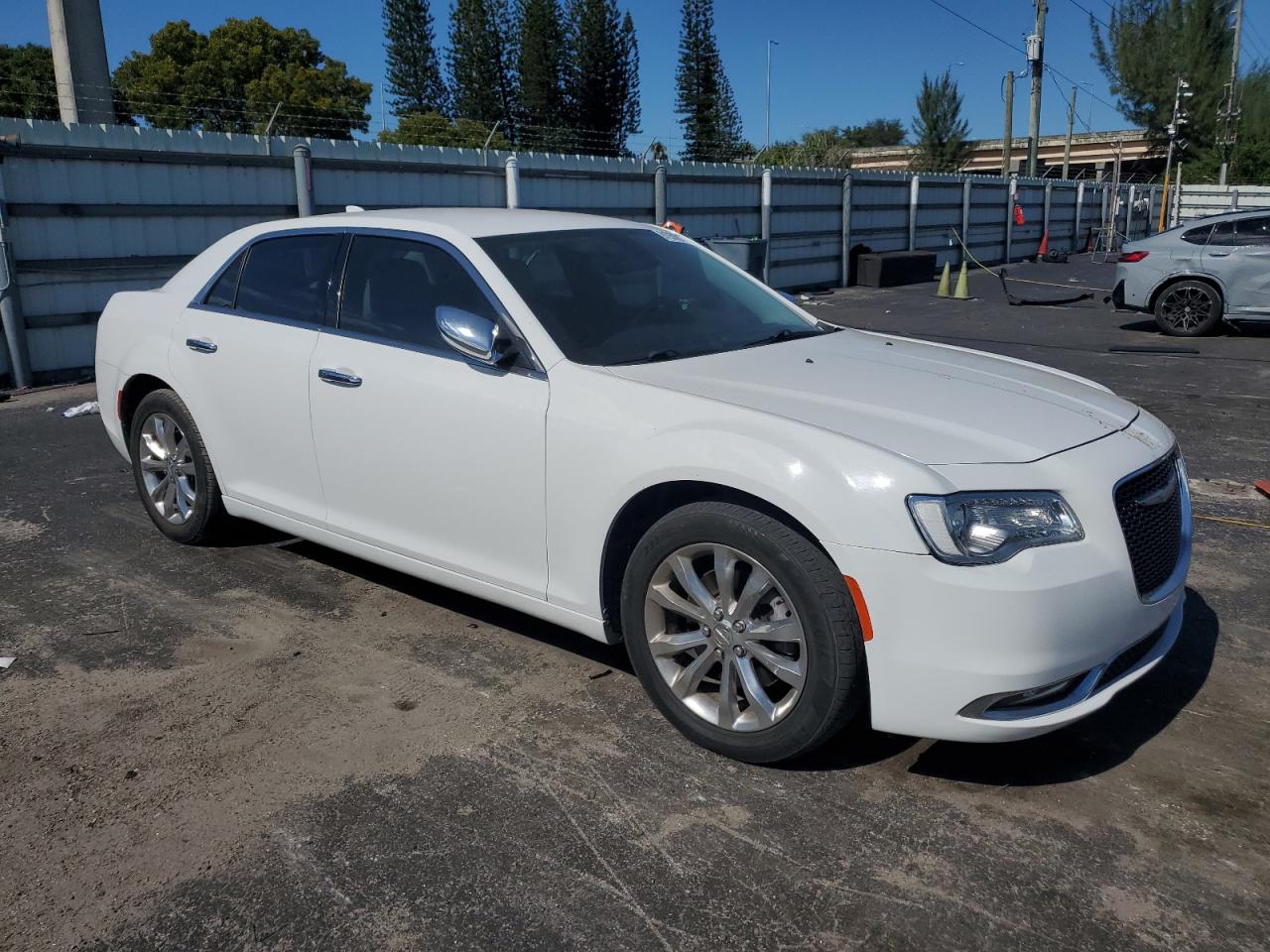 CHRYSLER 300 LIMITED