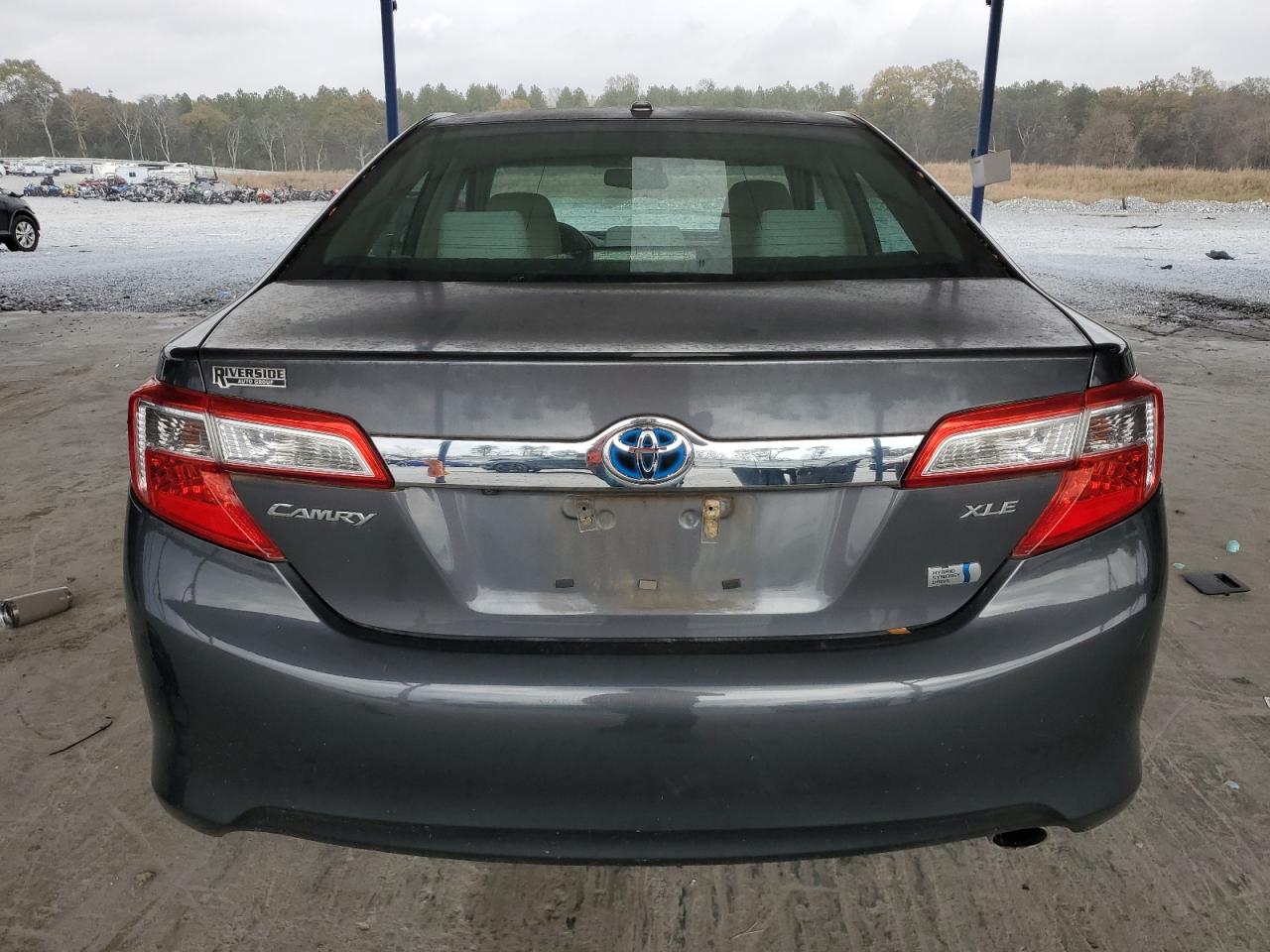 TOYOTA CAMRY HYBRID