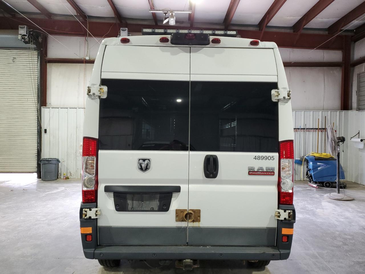 RAM PROMASTER 1500 HIGH