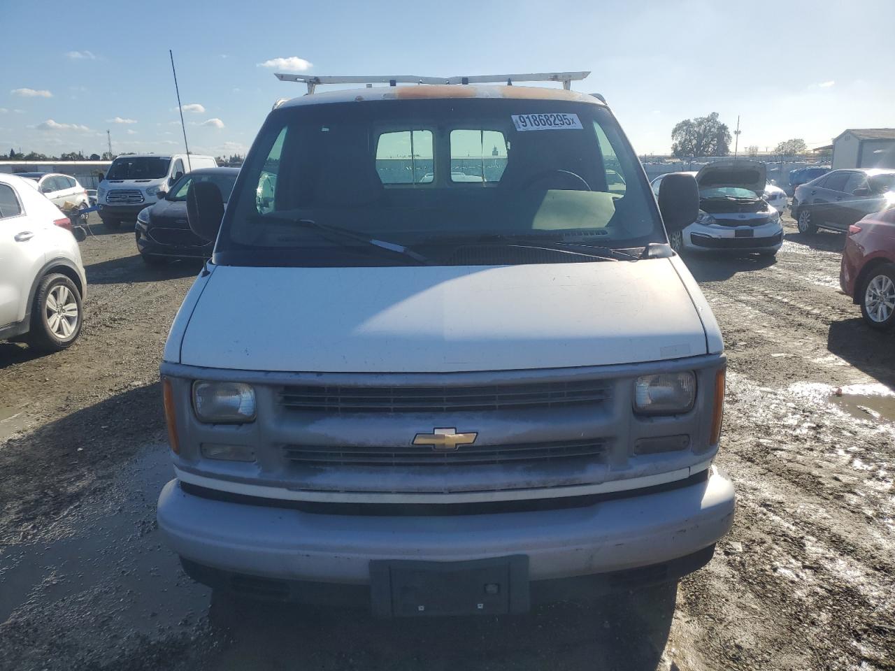 Lot #3281803889 1999 CHEVROLET EXPRESS G2