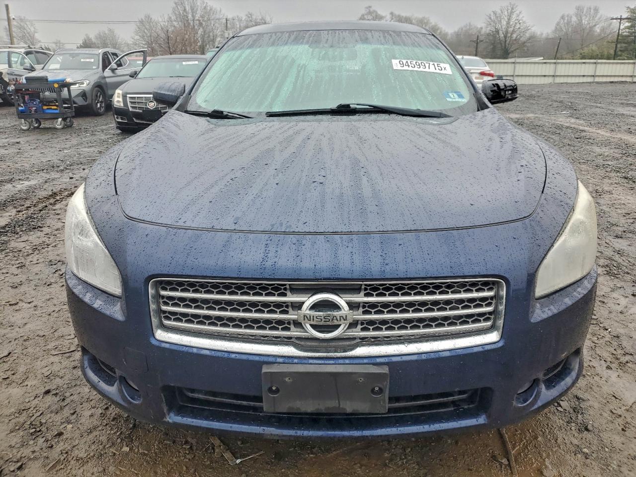NISSAN MAXIMA S