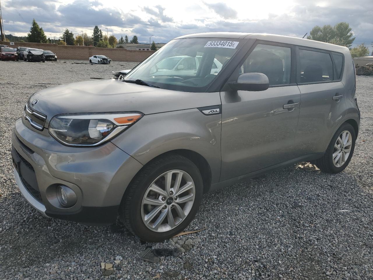 KIA SOUL +
