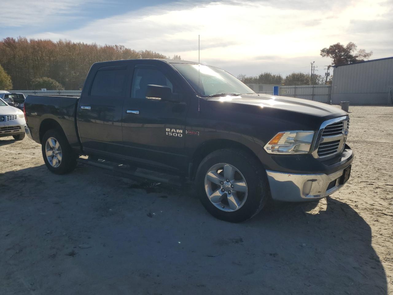 RAM 1500 SLT