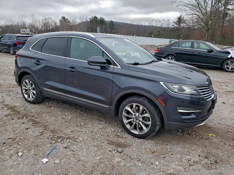 2015 LINCOLN MKC #3301682639
