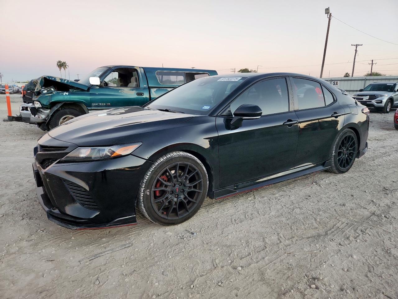 TOYOTA CAMRY TRD