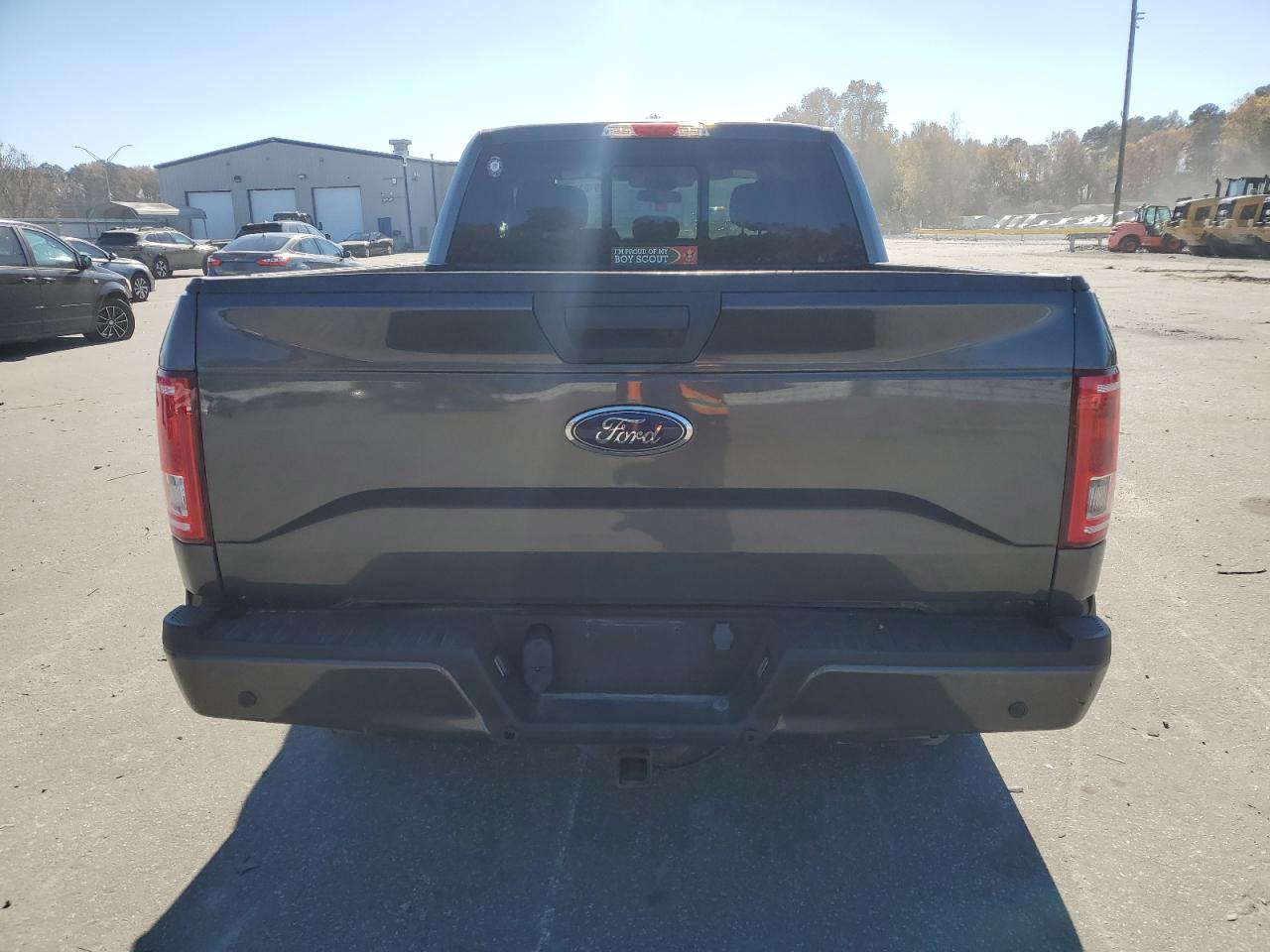 FORD F-150 SUPER CAB