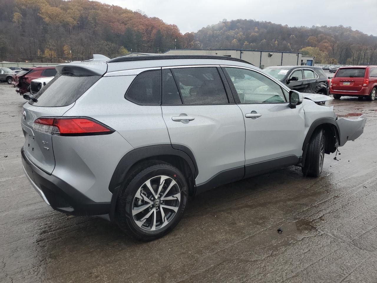 TOYOTA COROLLA CROSS XLE