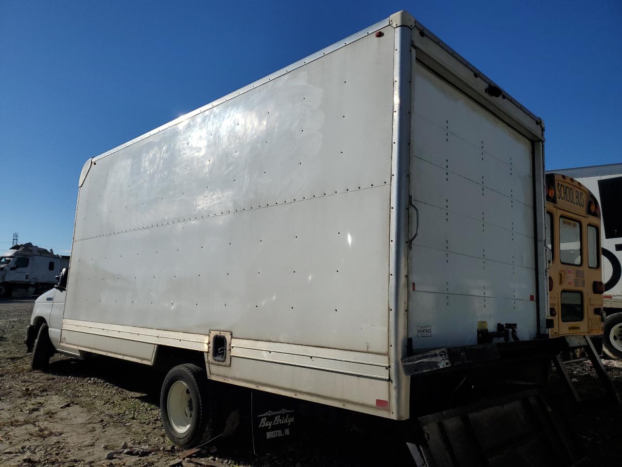 FORD ECONOLINE E350 SUPER DUTY CUTAWAY VAN